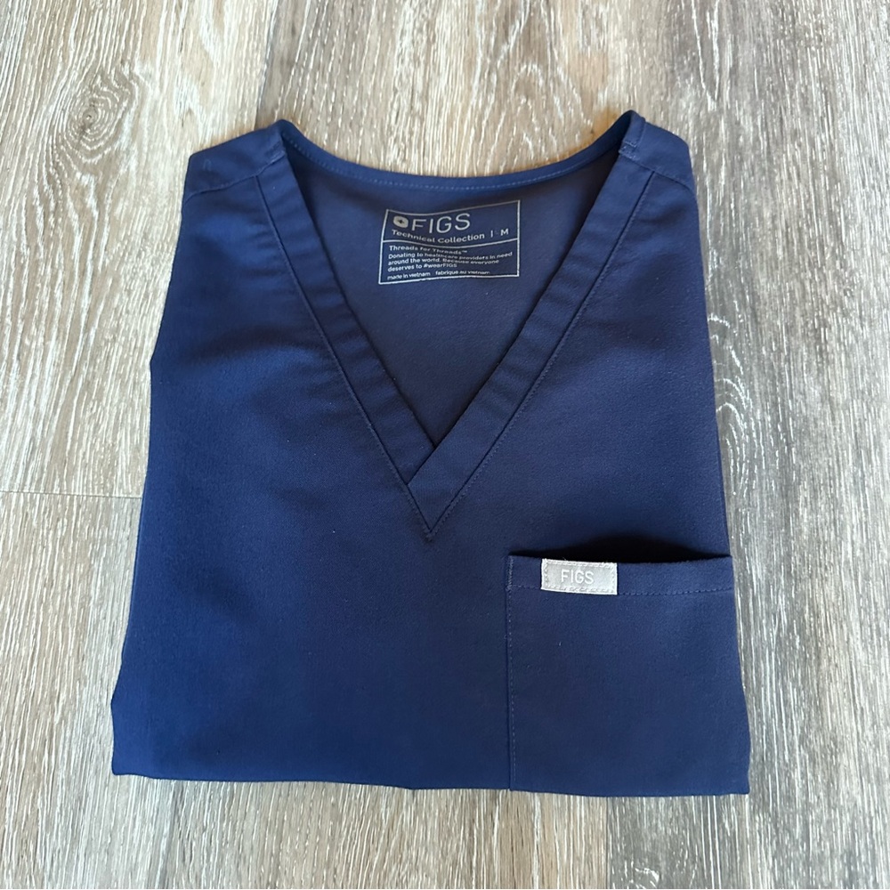 Figs Navy Catarina One Pocket Scrub Top